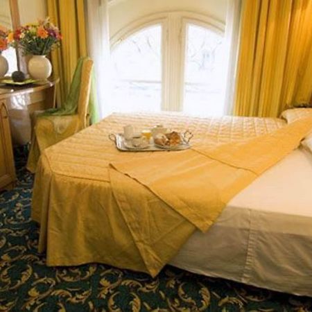Hotel Cinque Giornate Milano Dış mekan fotoğraf